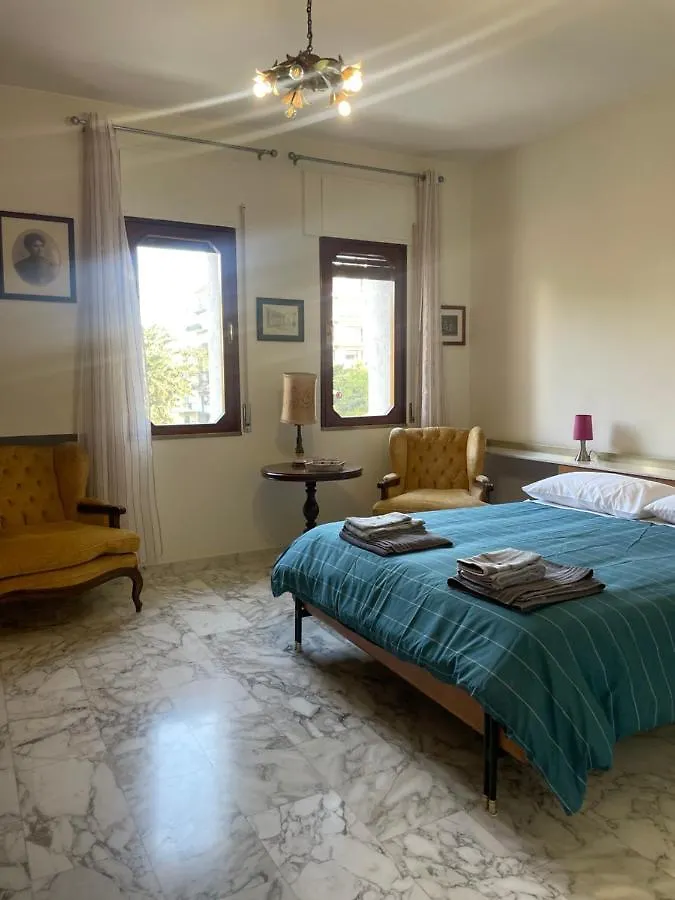 Appartement Lt Sax à Bari