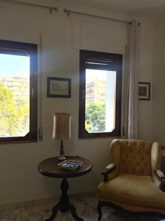 Appartement Lt Sax à Bari 0*,